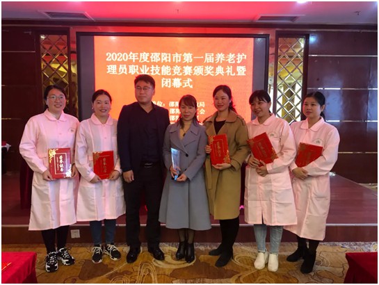 邵阳市宝庆精神病医院,邵阳诱发电位仪,ES型失眠治疗仪,500mAX光就机