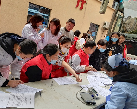 邵阳市宝庆精神病医院,邵阳诱发电位仪,ES型失眠治疗仪,500mAX光就机