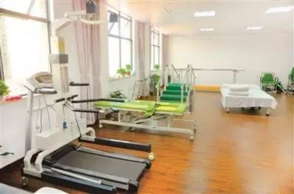 邵阳市宝庆精神病医院,邵阳诱发电位仪,ES型失眠治疗仪,500mAX光就机