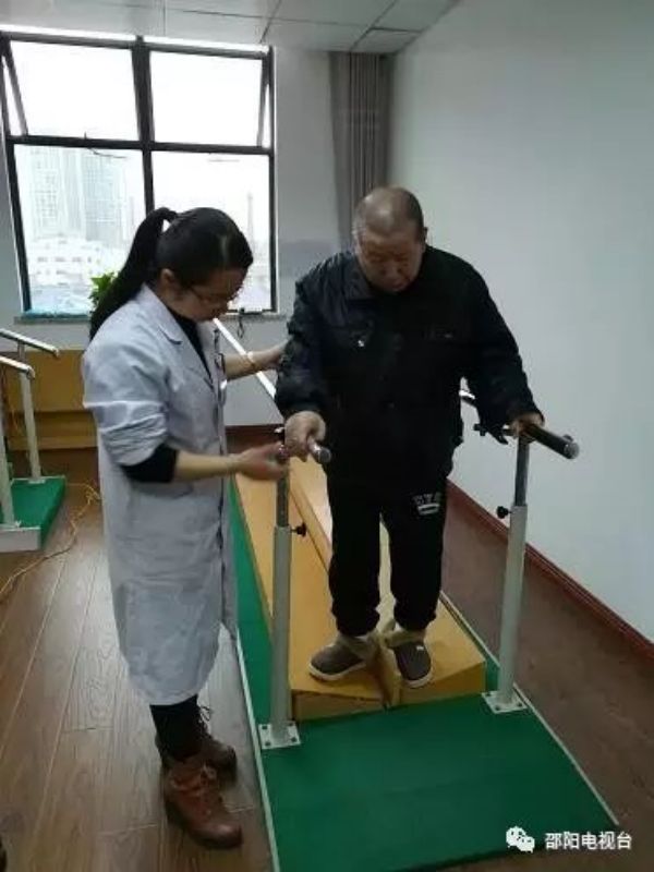 邵阳市宝庆精神病医院,邵阳诱发电位仪,ES型失眠治疗仪,500mAX光就机